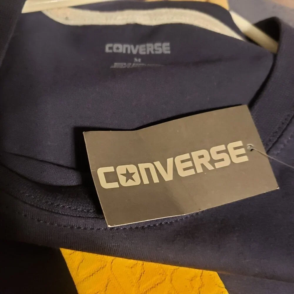 Converse boys Tee size M NWT